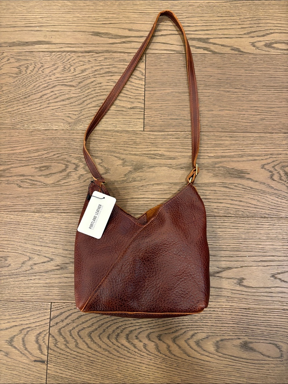 Portland Leather small Naomi Crossbody Shoulder Bag in Nutmeg